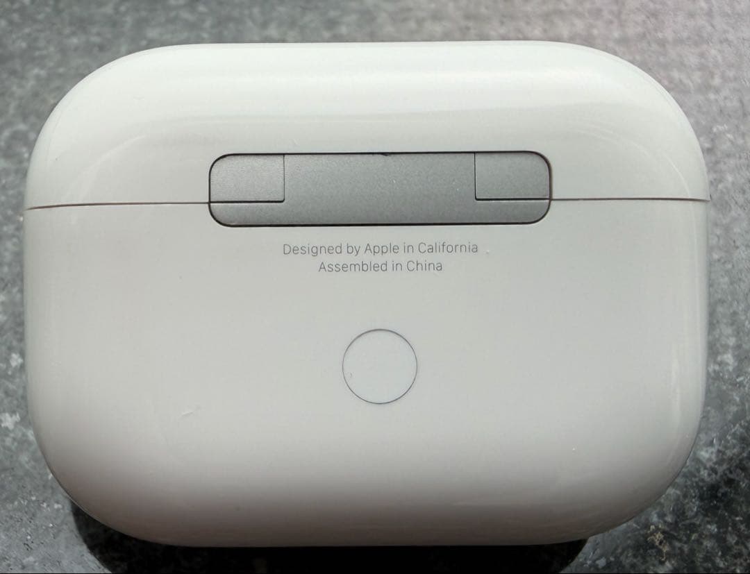 【再再値下げ】AirPods Pro 第一世代　ワイヤレス充電ケース付き
