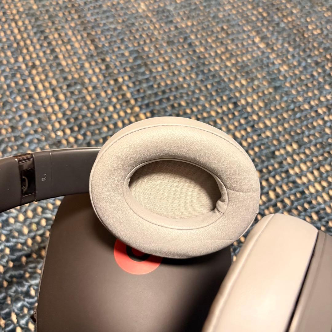 ヘッドホン Beats Studio3