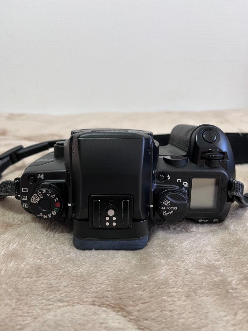 ★Canon EOS55 フィルムAF一眼レフ　交換レンズ2本他、道具一式！