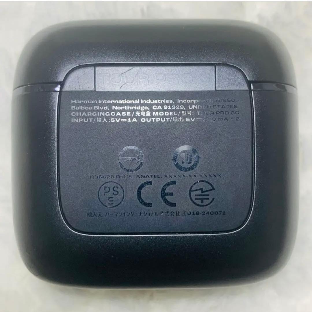美品 JBL TOUR PRO3 ブラック 充電ケース 1
