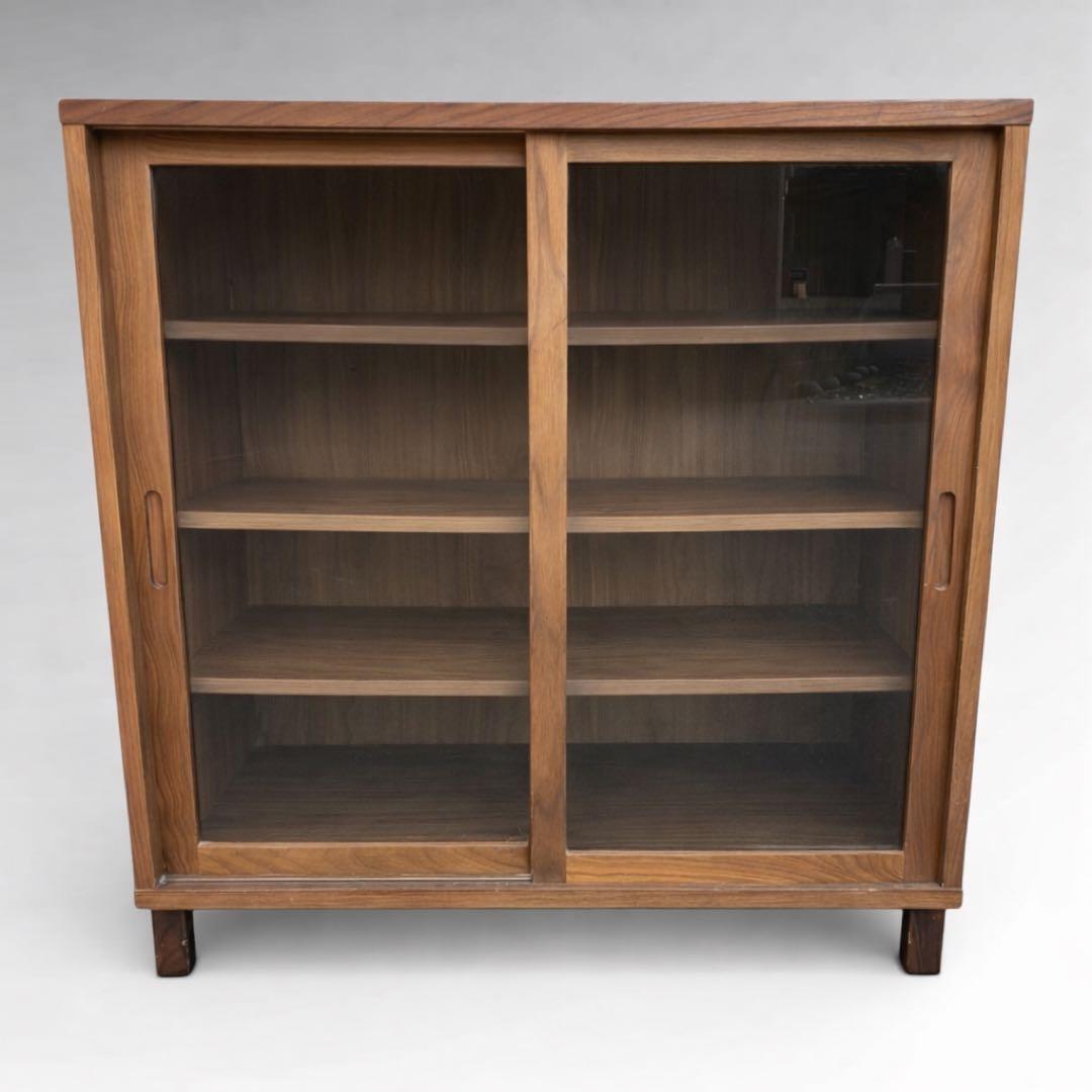 美品　無印良品　 ウォールナット　キャビネット　ガラス扉　脚付き　廃盤
