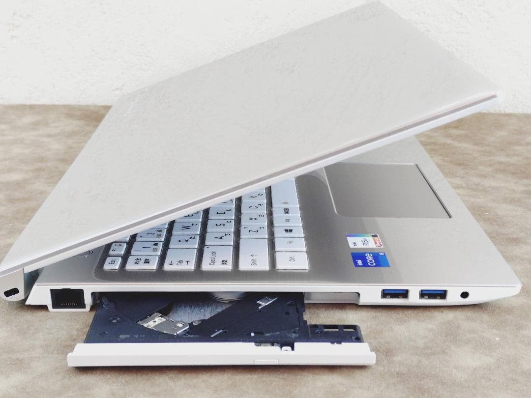 【新品バッテリー】Dynabook P1 i5/24GB/500GB