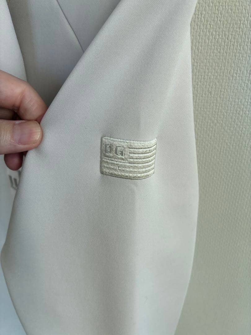 【美品】BRIEFING GOLF 3Dロゴパーカー　ベージュ