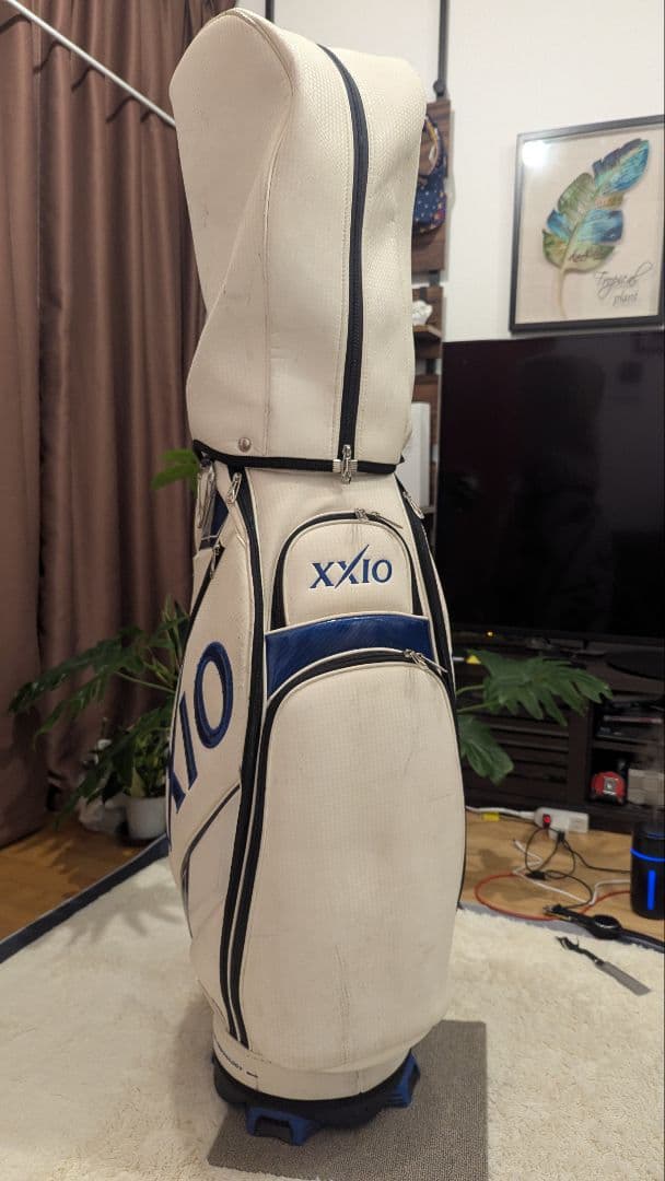 XXIO キャディバッグ プロレプリカ　ホワイト/ブルー