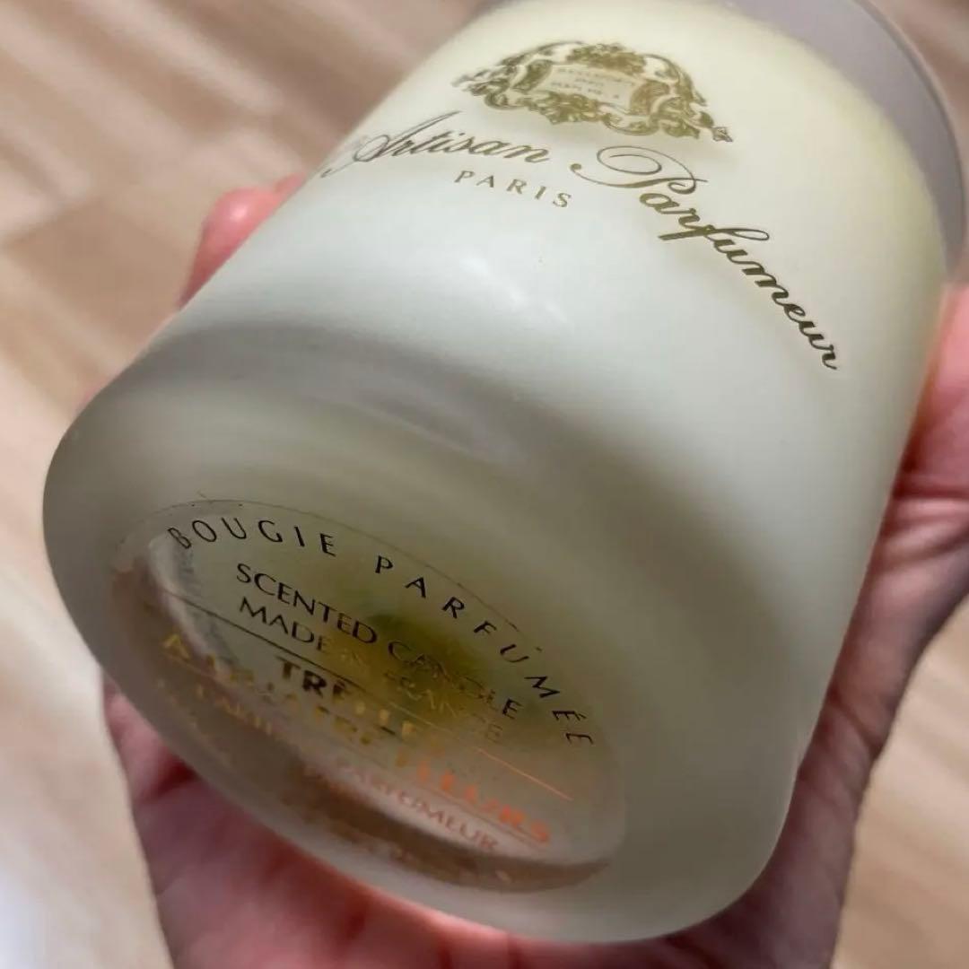 【新品】ラルチザンパフューム　フレグランスキャンドル　175g 　２個