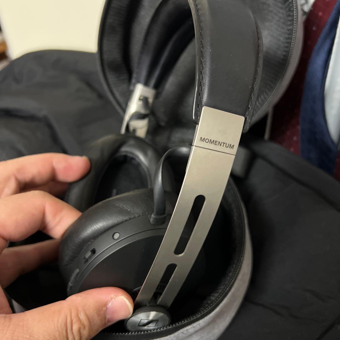 Sennheiser MOMENTUM ワイヤレスヘッドホン ブラック ケース付