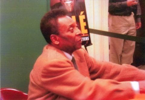 ペレ直筆サイン写真ポートレート PSA/DNAの証明書付