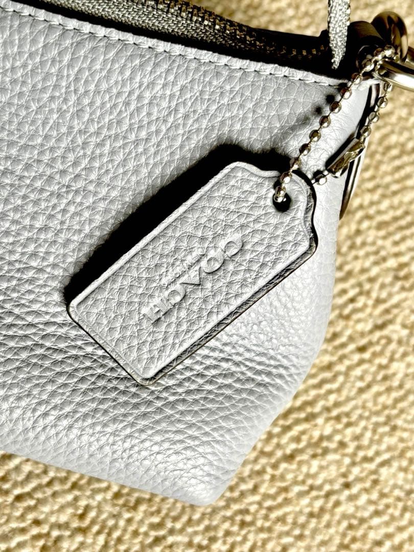 ＊未使用＊　コーチ　ショルダー　チェーン　バッグ