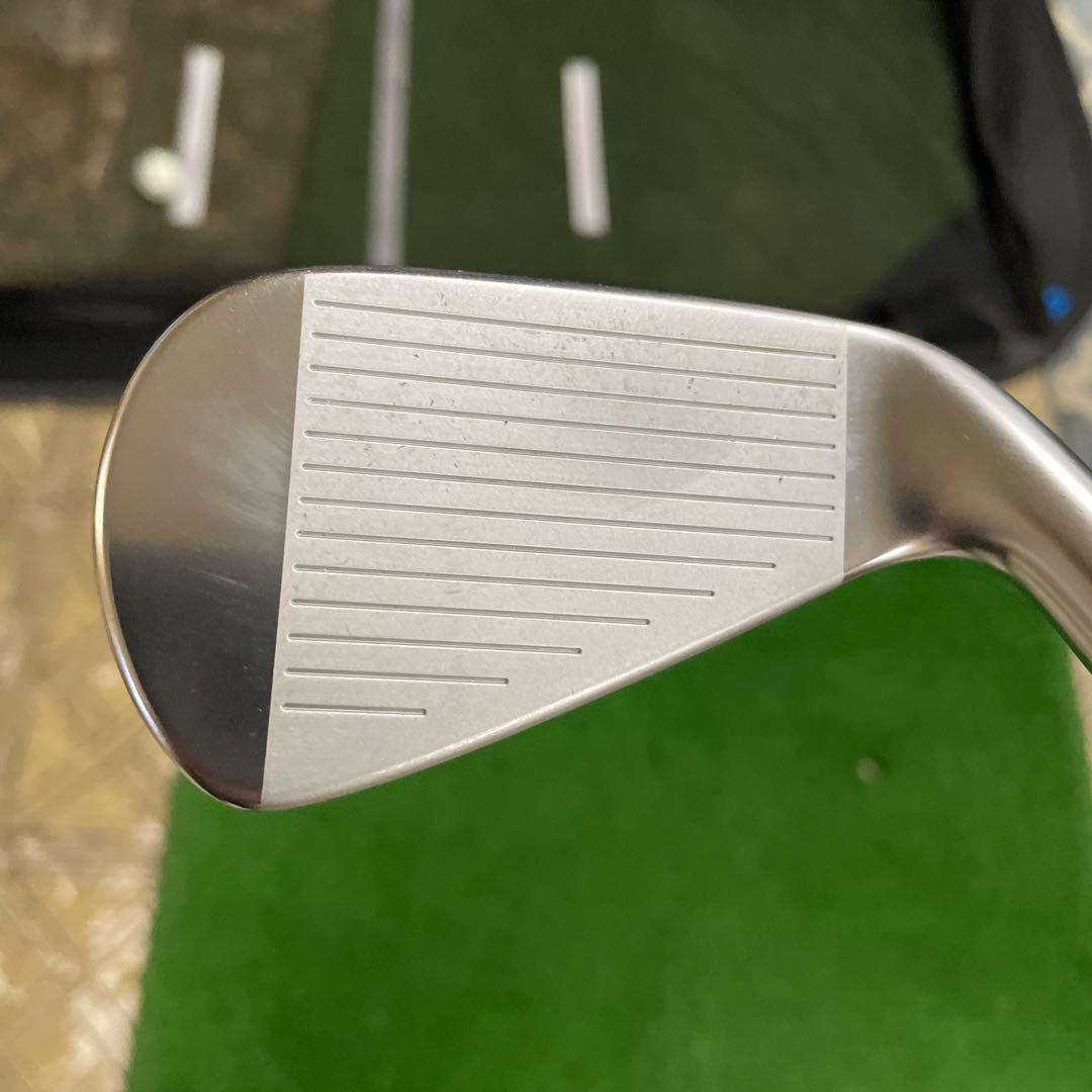 スリクソン　ZX 4番　23度　レフティ