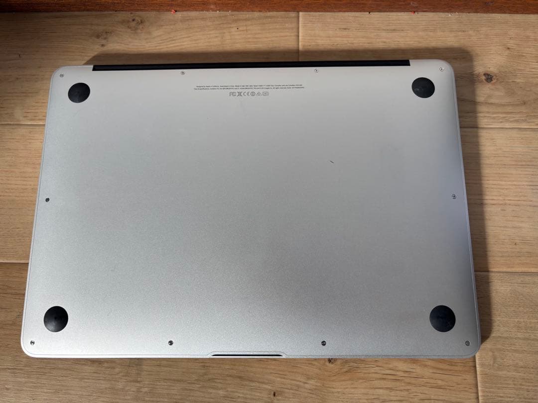MacBook Air 13インチ　A1466 256GB Intel Hd