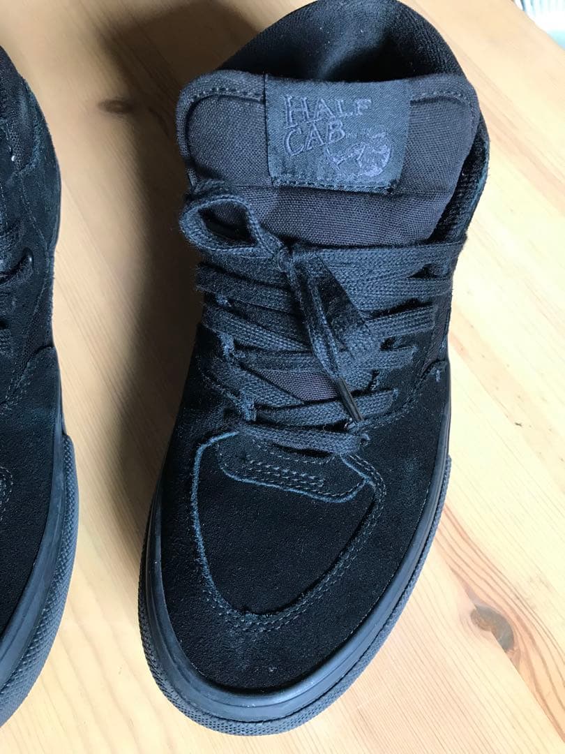 美品　vans skate halfcab スケートモデルBlack 25.0