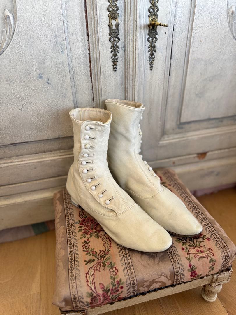 フランスアンティークヴィクトリアンウェディングレザーボタンブーツ白希少