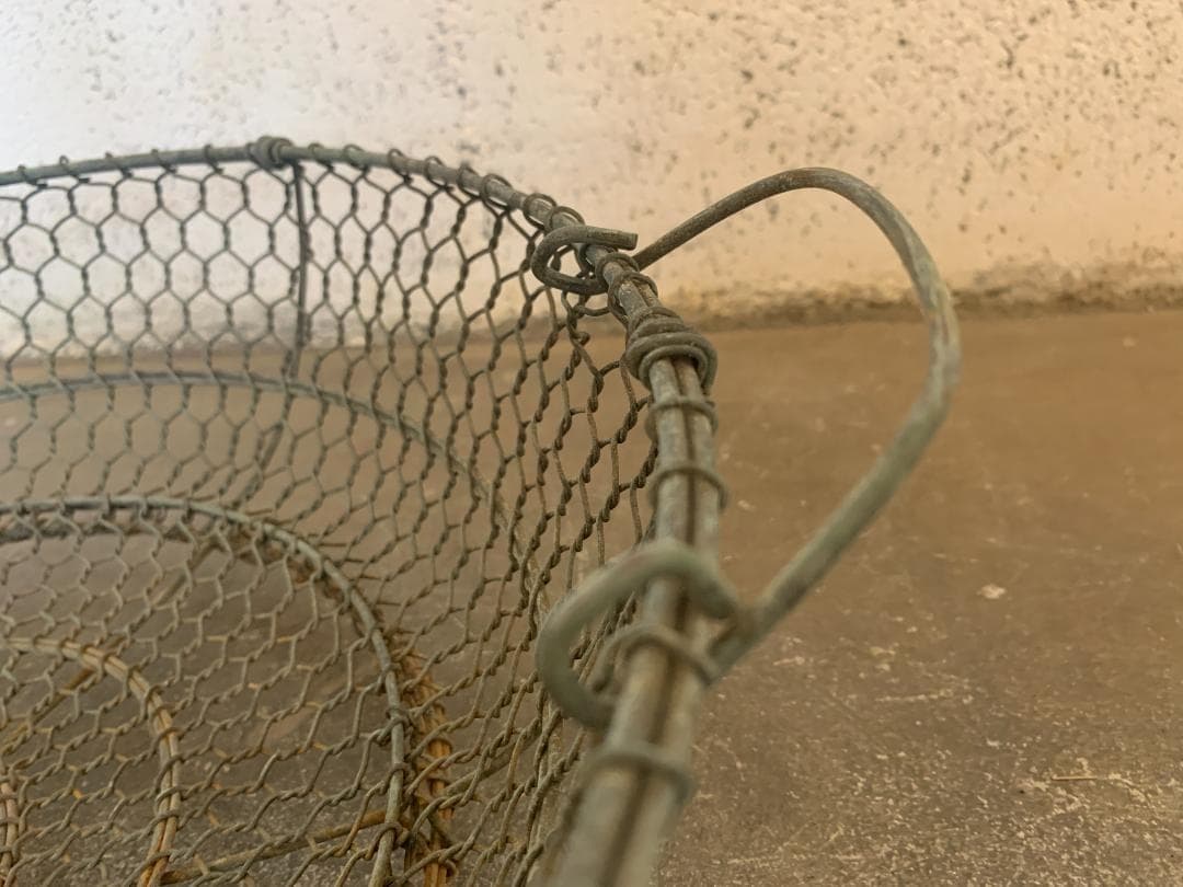 【レア】銅製 亀甲金網浅笊　古い ワイヤーメッシュ ざる 網 籠　レトロ 古道具