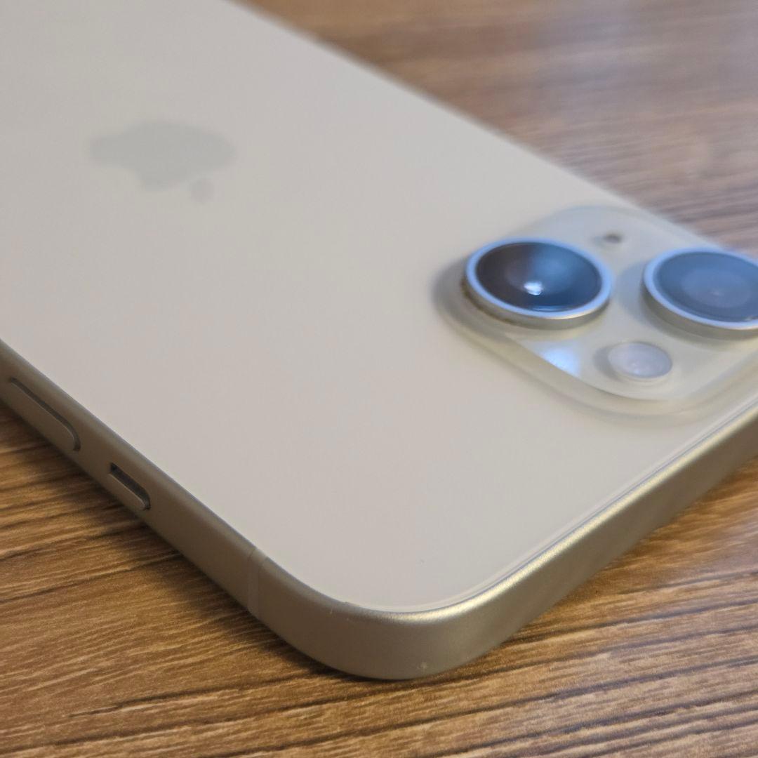 iPhone 15 国内SIMフリー 128GB