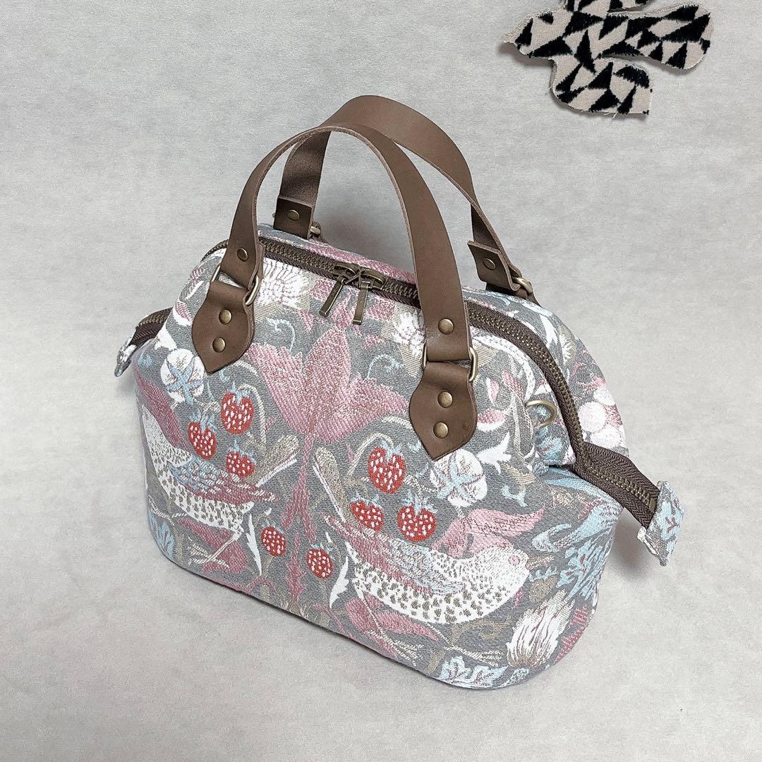 ハンドメイド　William Morris ボストンバッグ⑅︎◡̈︎* Sサイズ