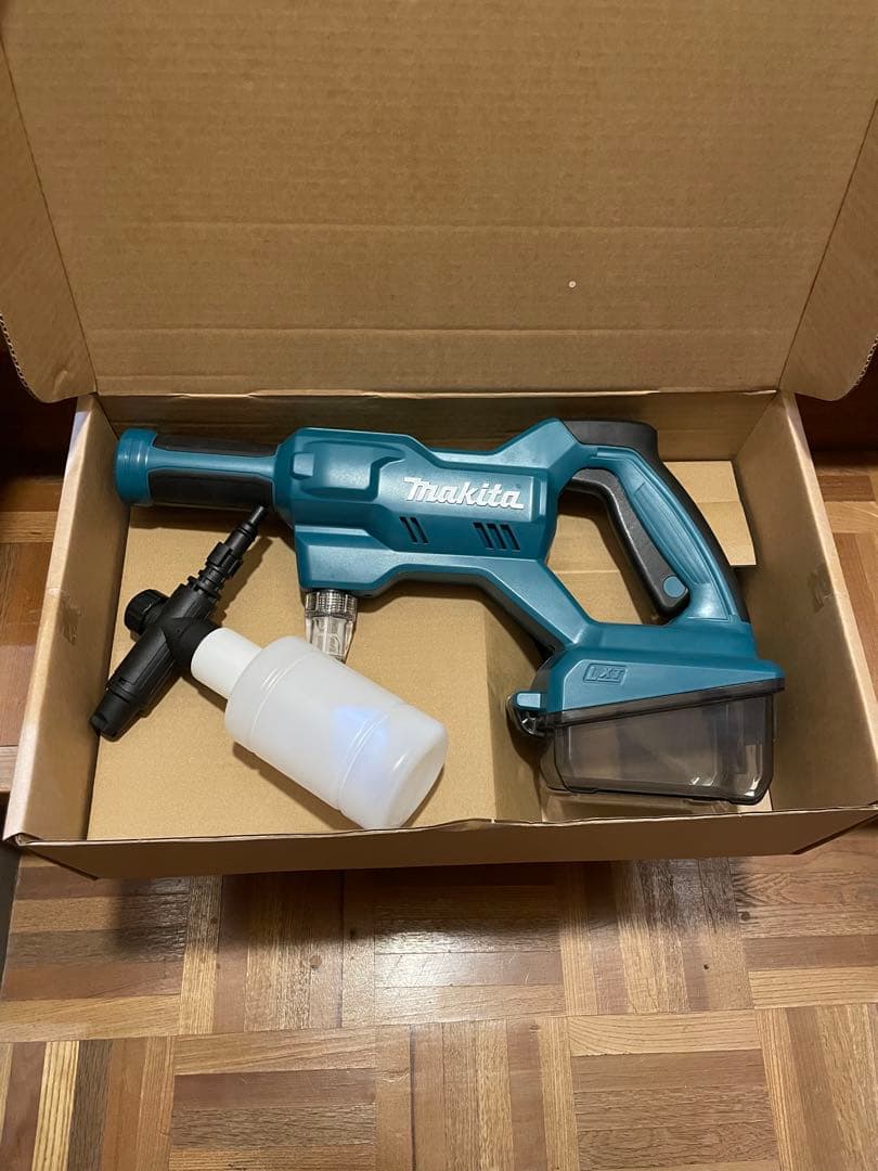 Makita 18V 充電式洗浄機 MHW180DZ 本体
