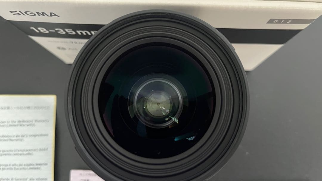 レンズ(ズーム) SIGMA 18-35mm F1.8 DC 72mm