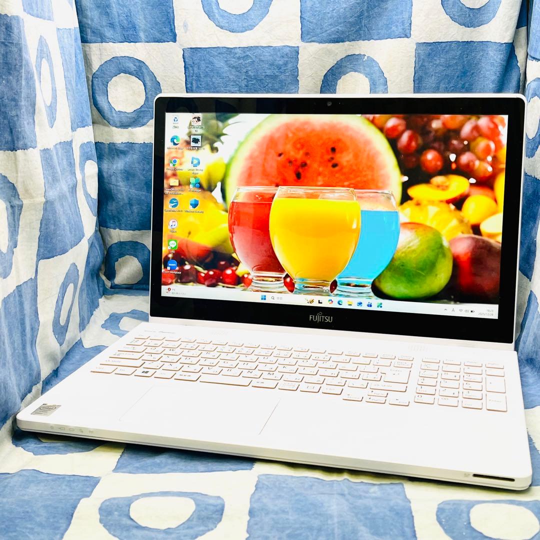 爆速SSD480GB☆i7☆人気白ノートパソコン♪ブルーレイ&カメラ！Win11