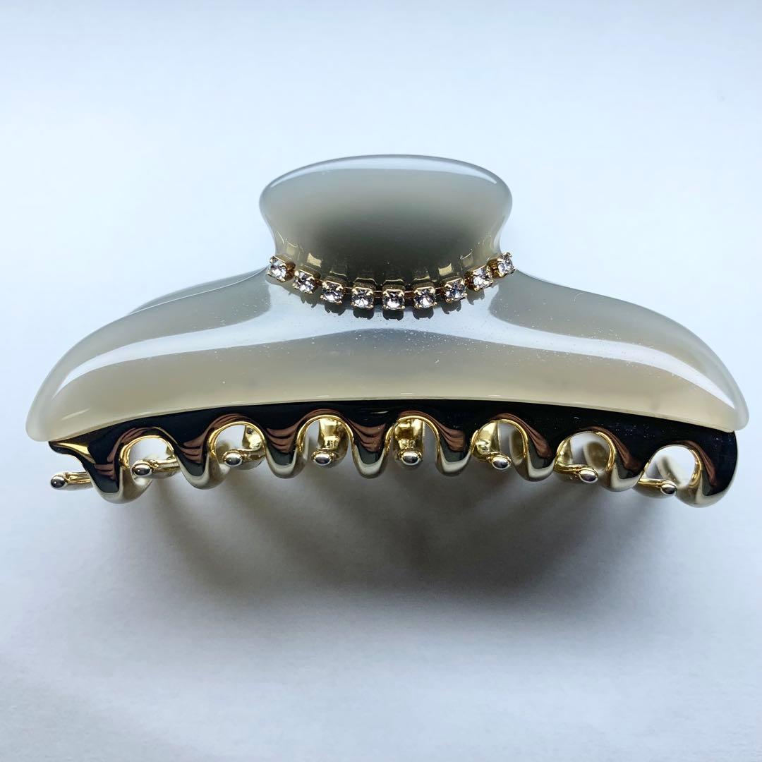 美品 acca アッカ ヘアクリップ ニューコラーナ ラインストーン M 保存袋