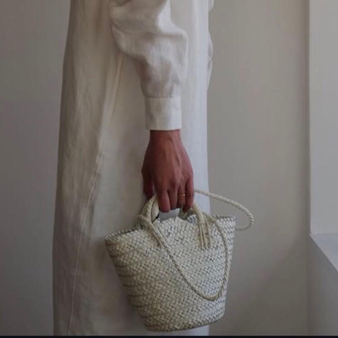 Aetaレザーバスケット　Sショルダー　新品未使用　ホワイト