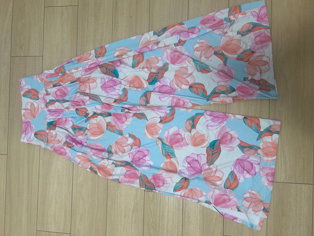 リンダワークス　アーヤパンツ　アネモネ　M 新品タグ付