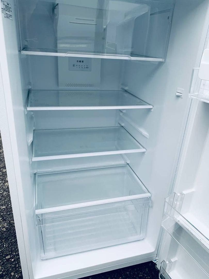 送料設置無料　ワールプールジャパン ノンフロン冷凍冷蔵庫　YRZ-F23H1