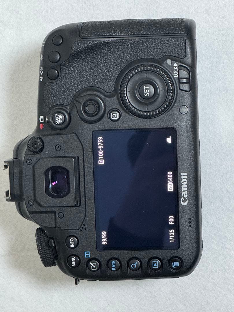 キヤノン デジタル一眼レフ CANON EOS 7D Mark2【動作確認済】