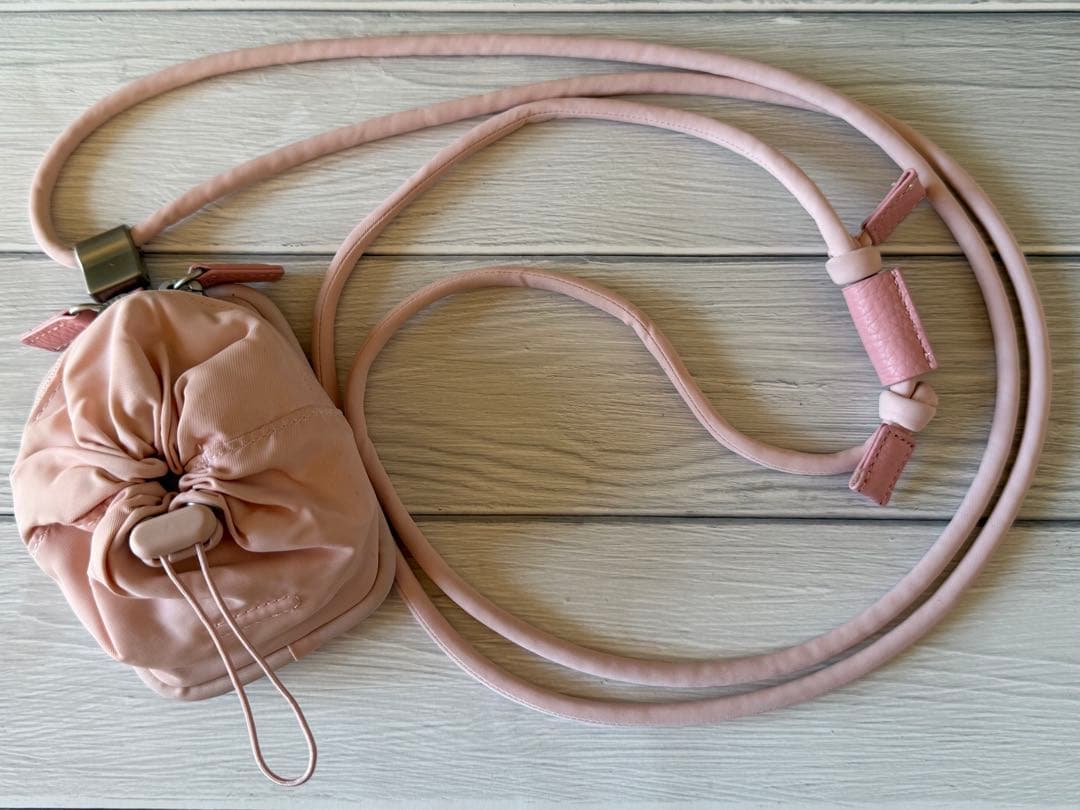 objcts.ioストラップ + iPhone 17 Proケースセット