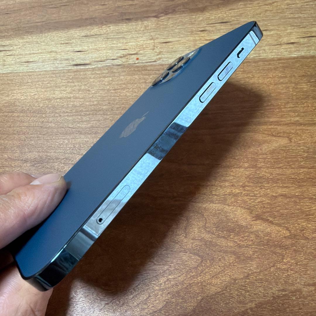 iPhone 12 Pro 256GB バッテリー純正新品に交換済SIMフリー