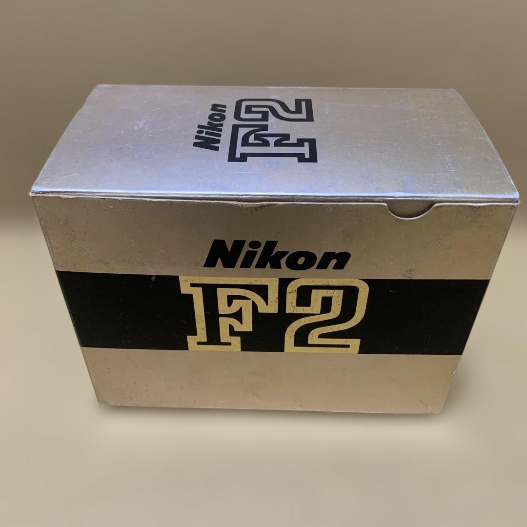 【希少カメラ】　Nikon F2チタン ボディ （Titan ネーム入り）元箱
