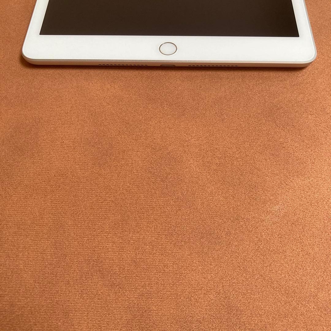 1198【早い者勝ち】電池ほぼ新品☆iPad7第7世代32GB WIFIモデル☆