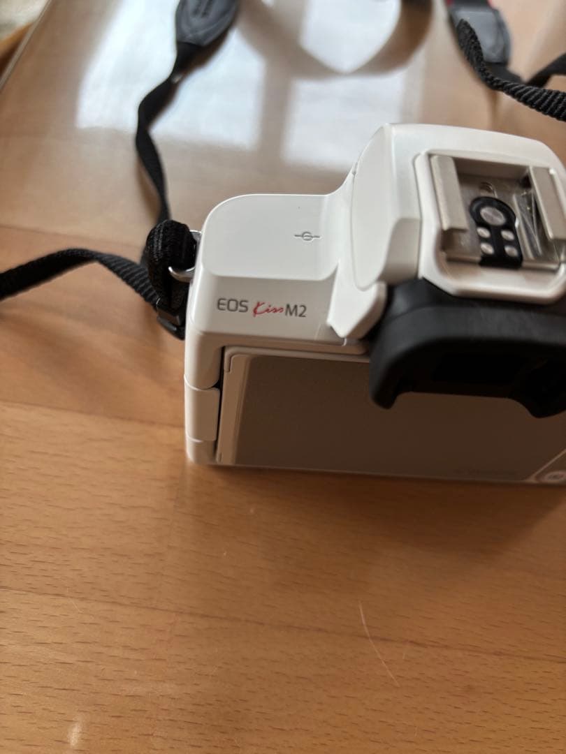 Canon EOS Kiss M2 レンズキット ホワイト 美品 動作確認済み