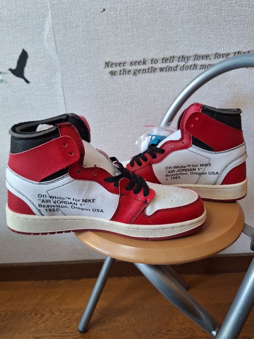 Off-White × Nike Air Jordan 1 chicago