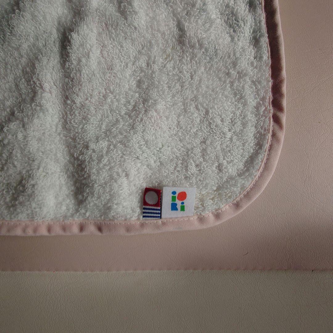 エルゴ抱っこ紐　OMNI Breeze ピンククォーツ　新品よだれカバー、箱付き