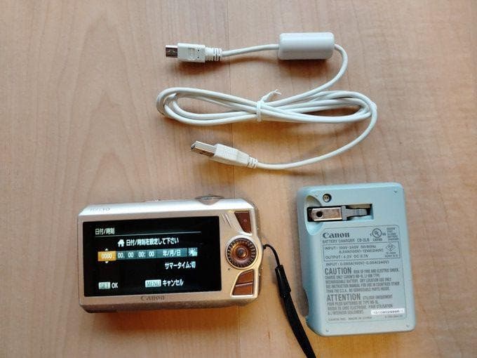 Canon IXY50S コンパクトデジタルカメラ　ジャンク品 動作可動確認
