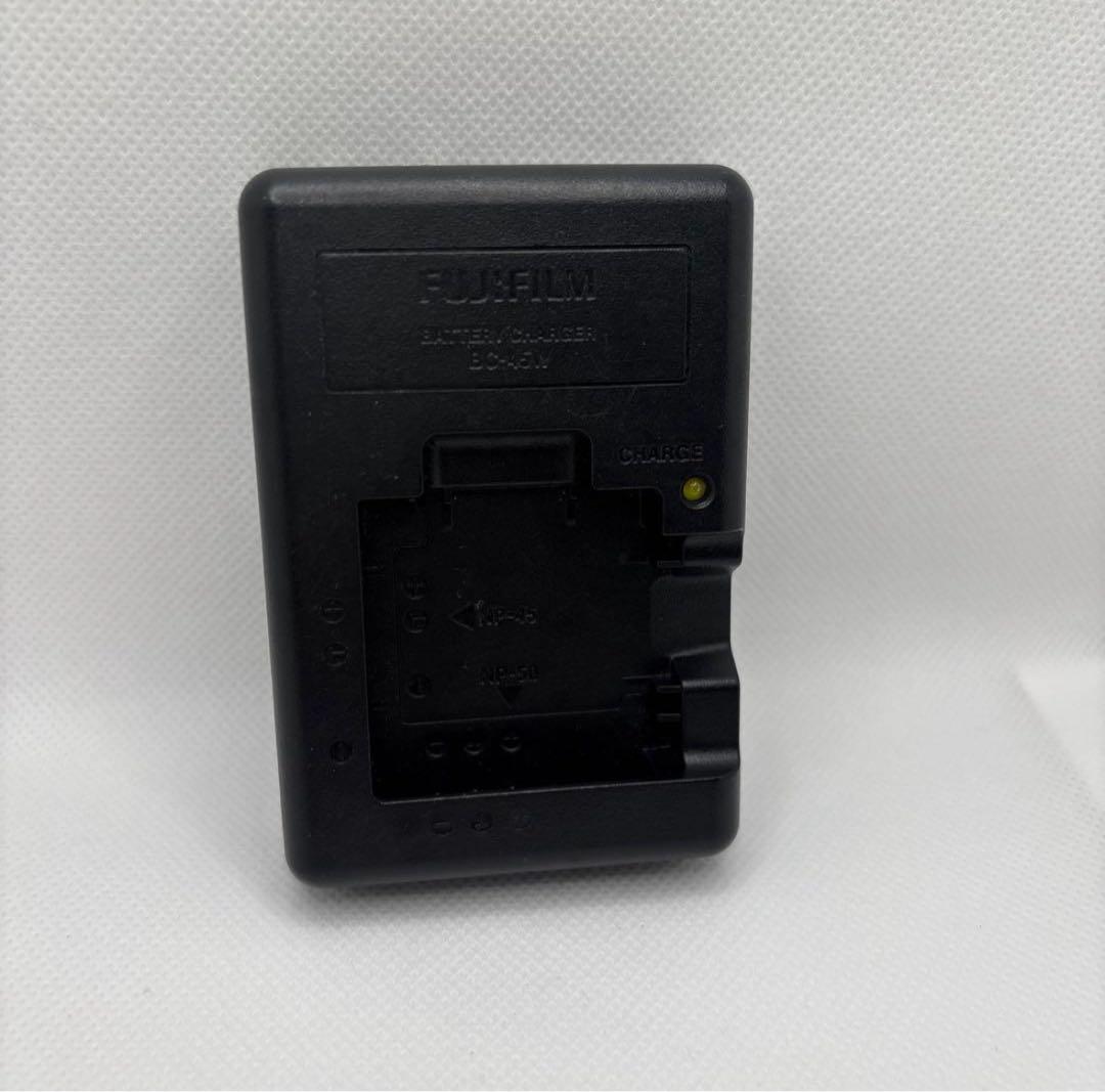 FUJIFILM FinePix F820EXR 光学18倍ズーム 16MP