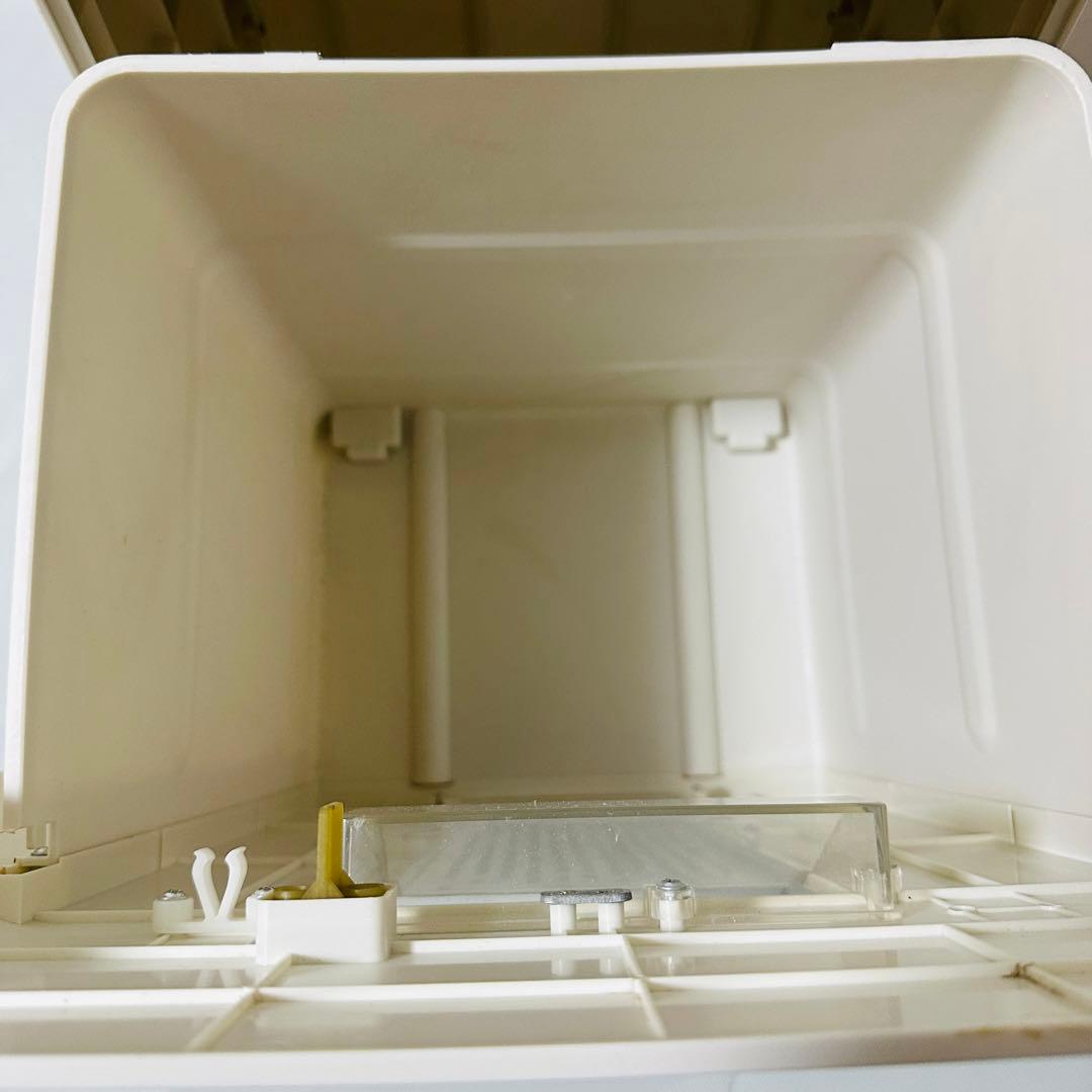 アイリスオーヤマ　業務用シュレッダー　OF16J