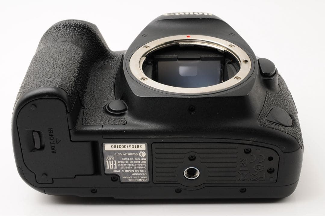 ◆シャッター回数:16,800回◆ Canon EOS 5D Mark IV