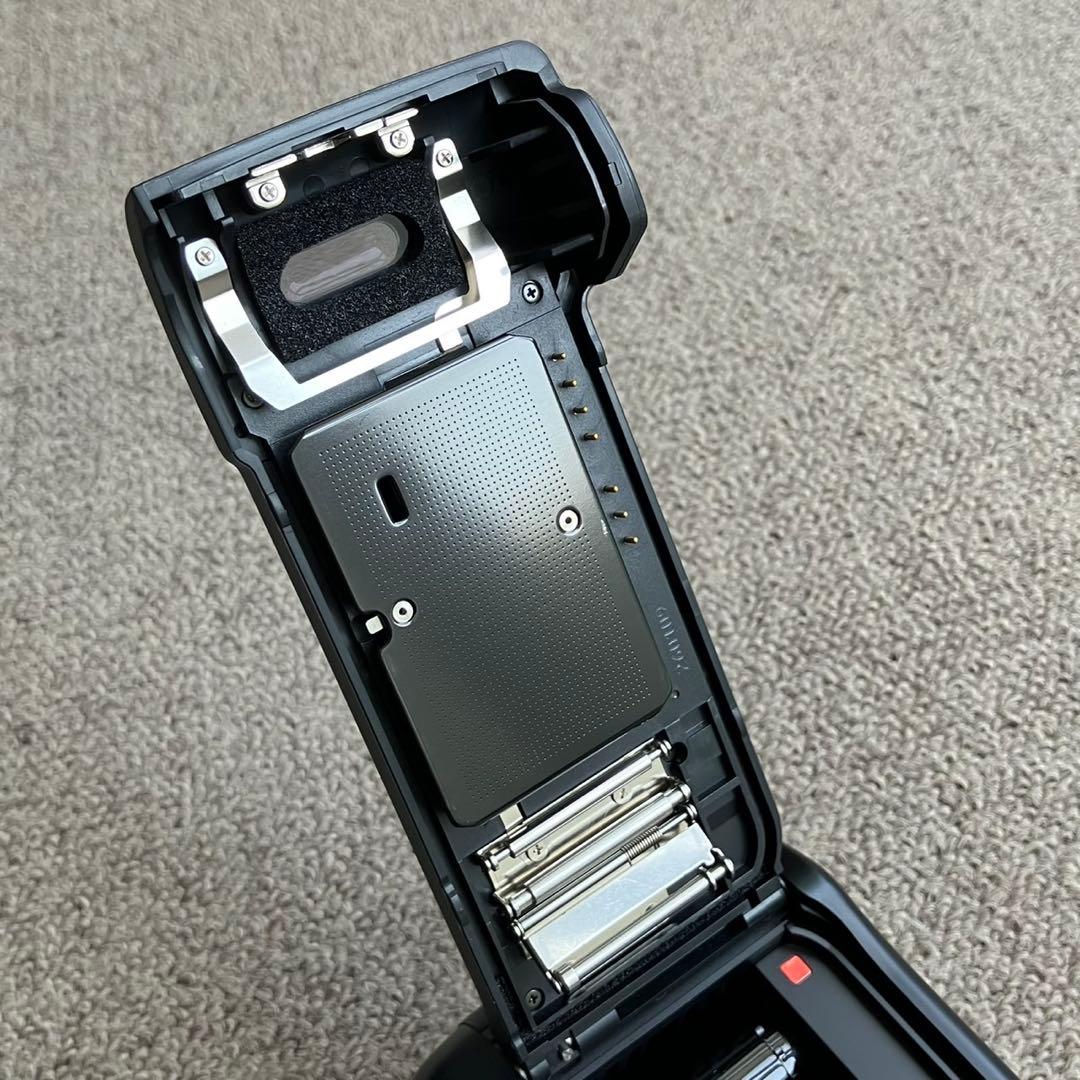 フィルムカメラ Nikon F90x + AF NIKKOR 28-70mm f3.5-4.5D