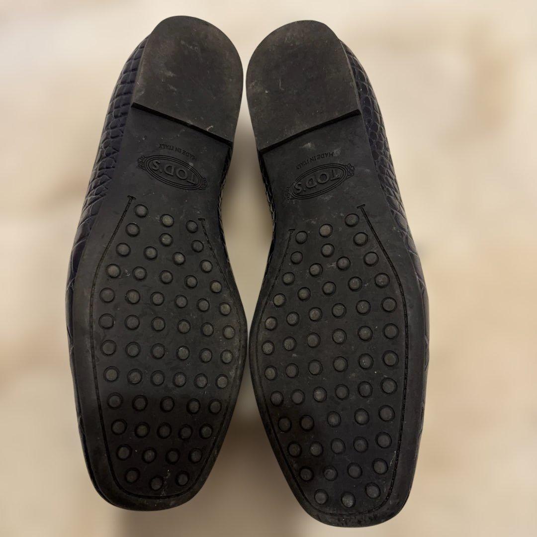 Tod'sトッズ35 幅狭めTモチーフ♡