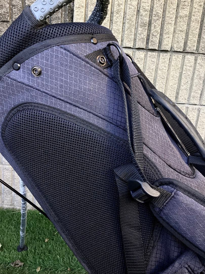 OAKLEY オークリースタンドキャディバッグ