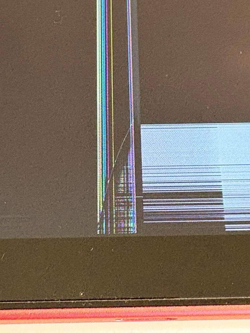 iPad第11世代 ピンク 128GB 液晶割れ【ジャンク品】