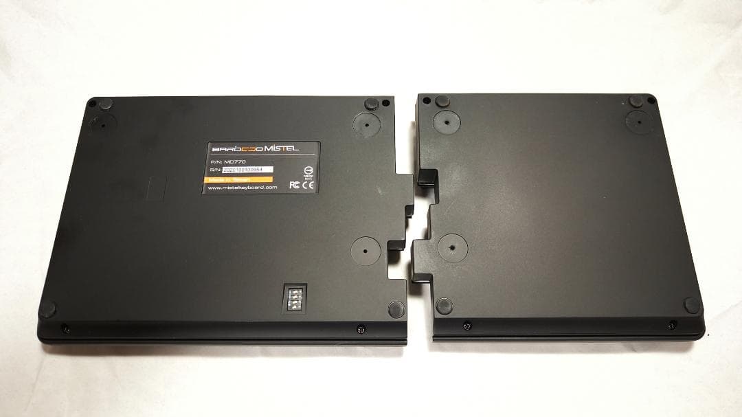 【改修品】 MD_770 RGB 分割型メカニカルキーボード 自作パームレスト付