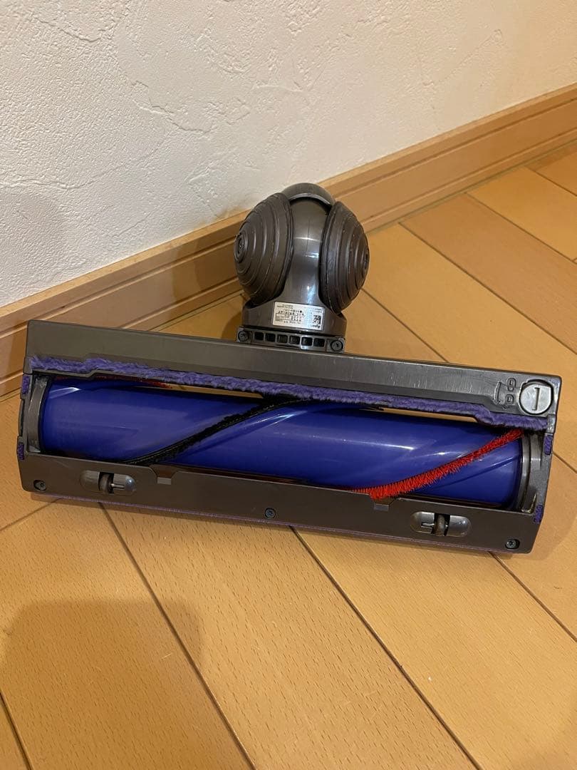 Dyson V10 SV12スティッククリーナー 本体　フルセット　美品