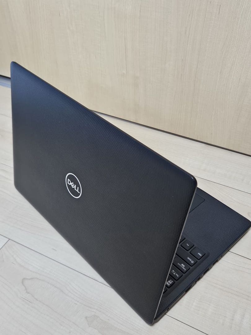 DELL Inspiron 3593 i7 第10世代 15.6インチ
