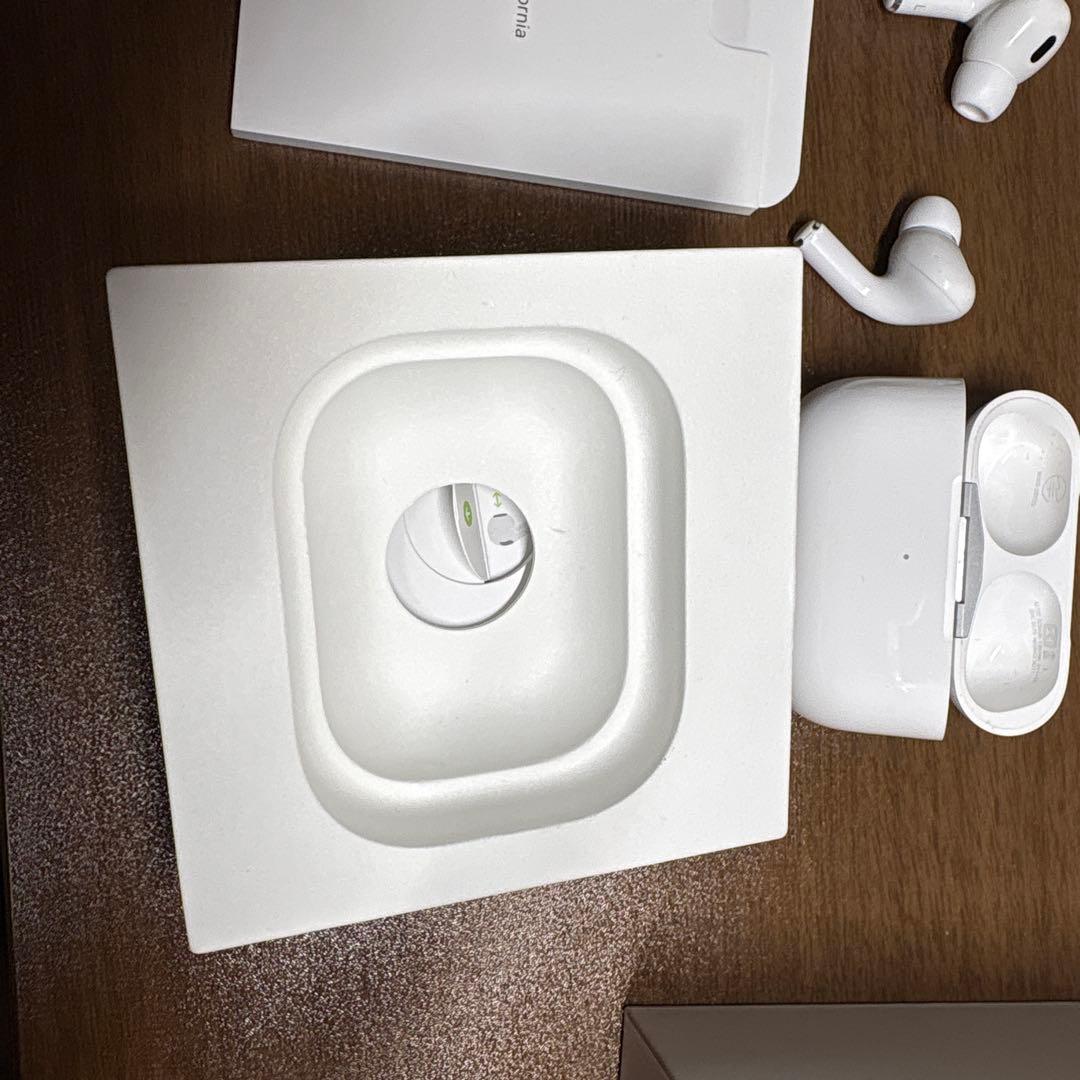 Apple AirPods pro 2 第二世代