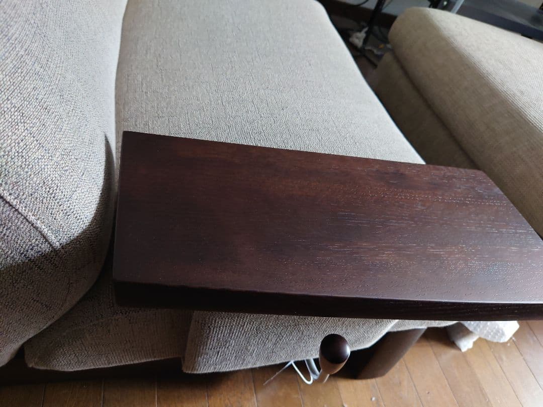 カリモク　リクライニング　ソファー　未使用