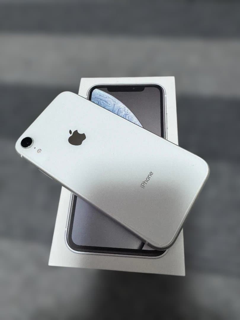 Apple iPhone XR ホワイト 256GB