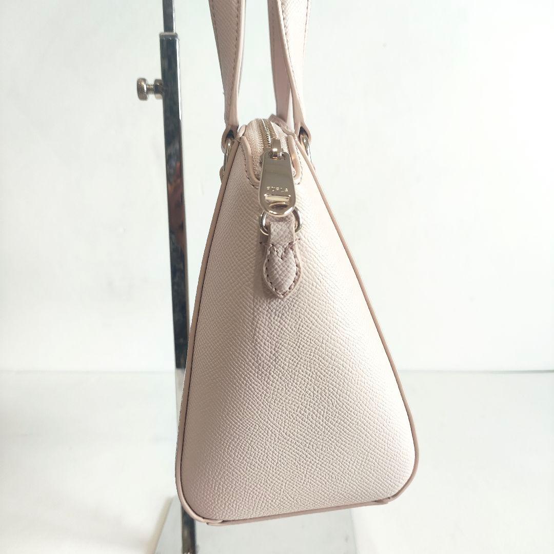 ✨美品✨　フルラ ミネルヴァ S サッチェル グレージュ 2way ハンドバッグ