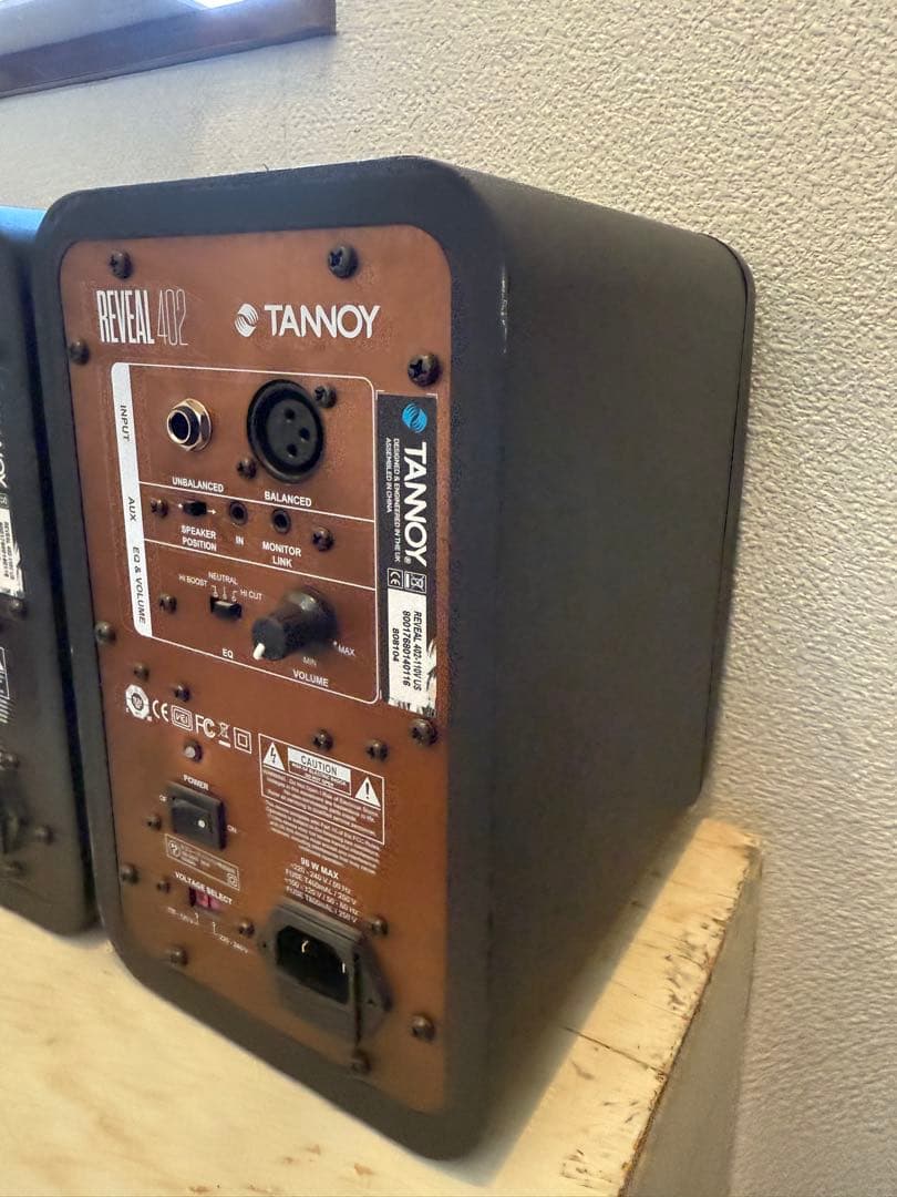TANNOY Reveal 402　スタジオモニター　ペア＋バランスケーブル